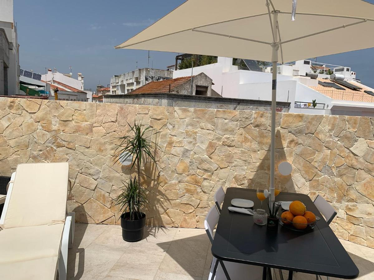 House With A Bbq Terrace In The Centre Of Lagos Βίλα Εξωτερικό φωτογραφία